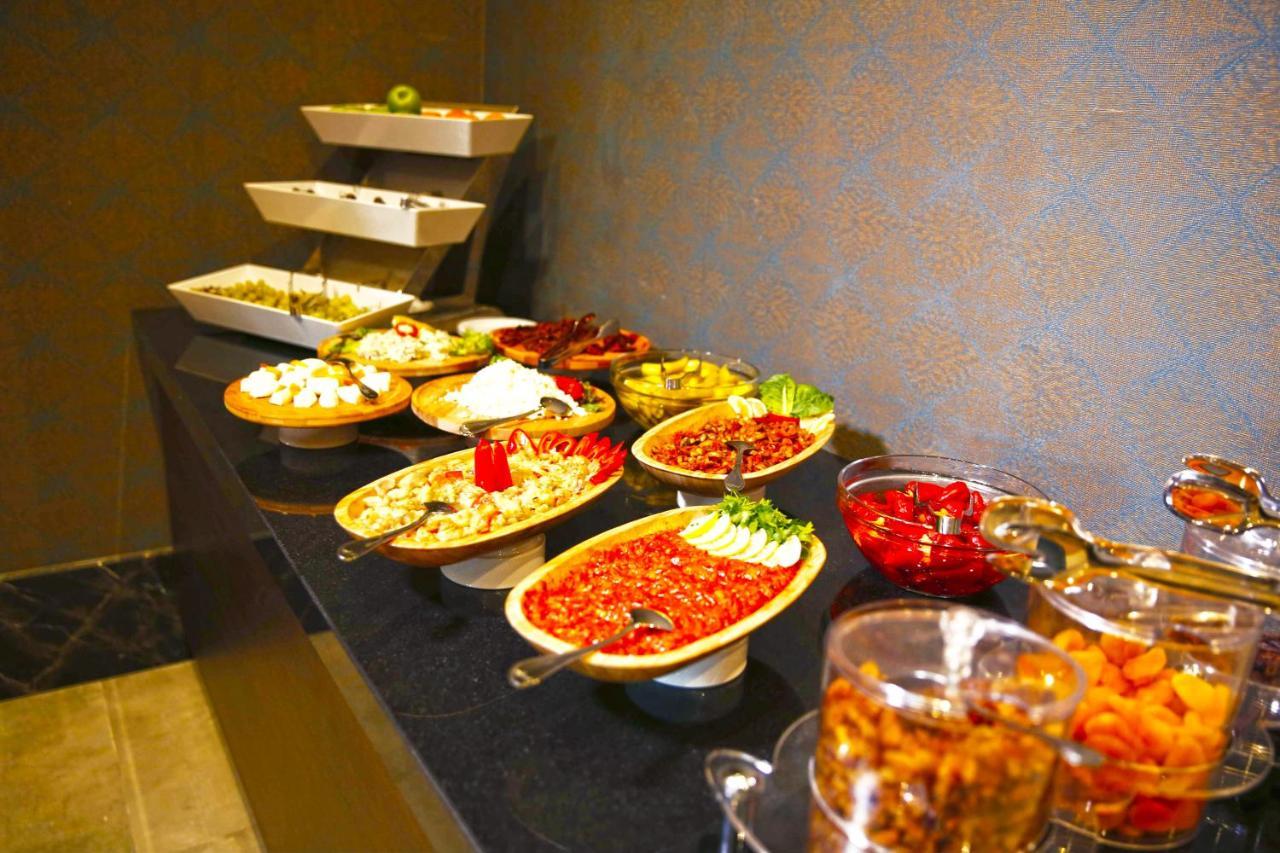 The Green Park גזיאנטפ מראה חיצוני תמונה A selection of meze