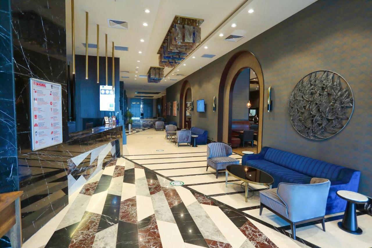 The Green Park גזיאנטפ מראה חיצוני תמונה The lobby of the hotel