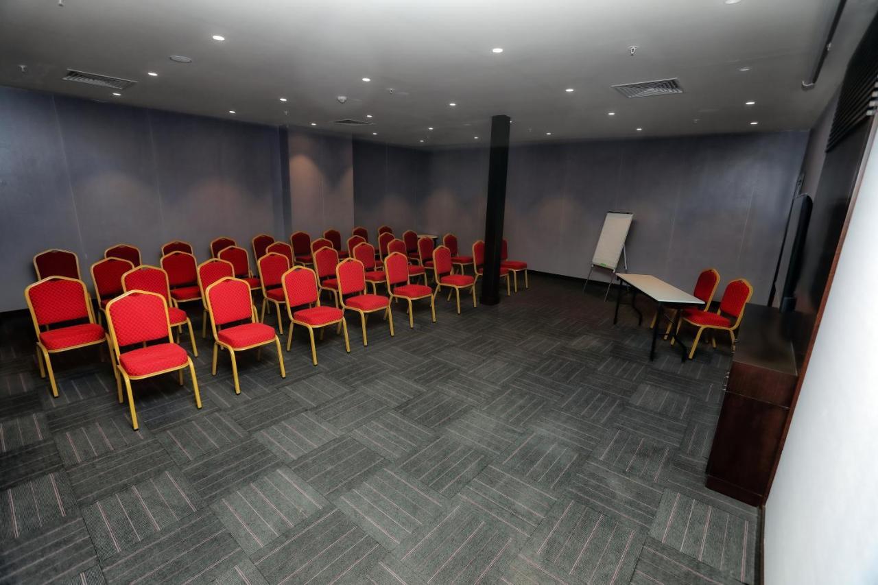 The Green Park גזיאנטפ מראה חיצוני תמונה The meeting room