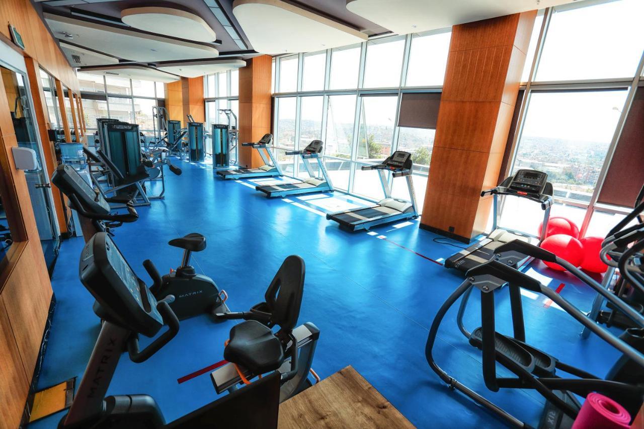 The Green Park גזיאנטפ מראה חיצוני תמונה The gym at the 36th floor