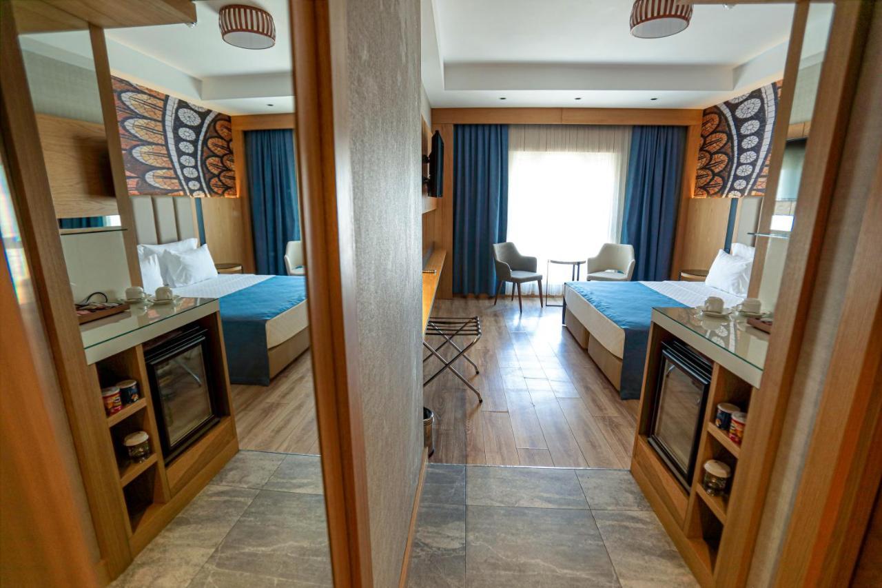 The Green Park גזיאנטפ מראה חיצוני תמונה A room at the hotel