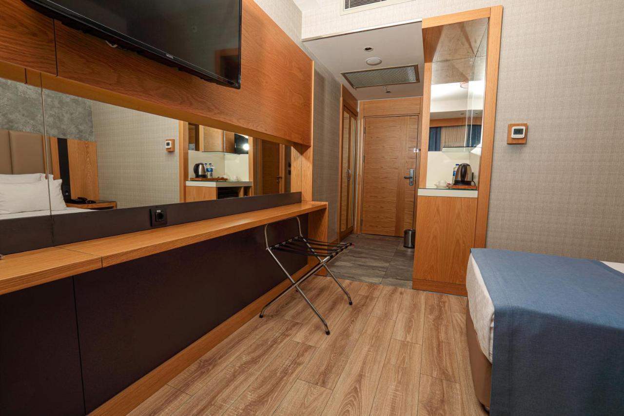 The Green Park גזיאנטפ מראה חיצוני תמונה A room at the hotel