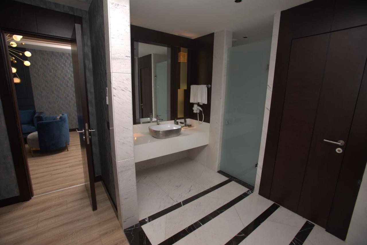 The Green Park גזיאנטפ מראה חיצוני תמונה Bathroom