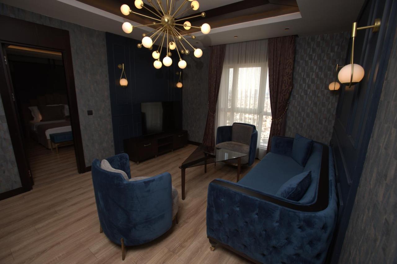 The Green Park גזיאנטפ מראה חיצוני תמונה A 3D rendering of a living room